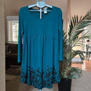 NWT Fansic sz large floral bottom dress